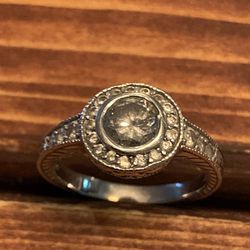 14K White Gold Engagement ring