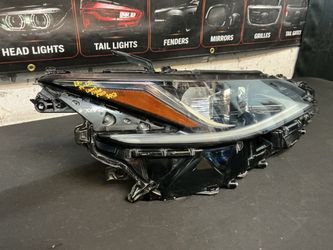 LEXUS ES300h/350 RH HEADLIGHT 2019-2022 OEM