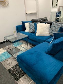 Blue Velvet Cindy Sectional -Couch