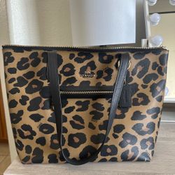 COACH TOTE & Wallet