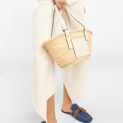 LOEWE White Raffia Anagram Basket Bag