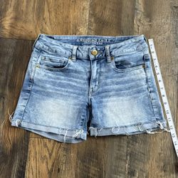 American Eagle Short