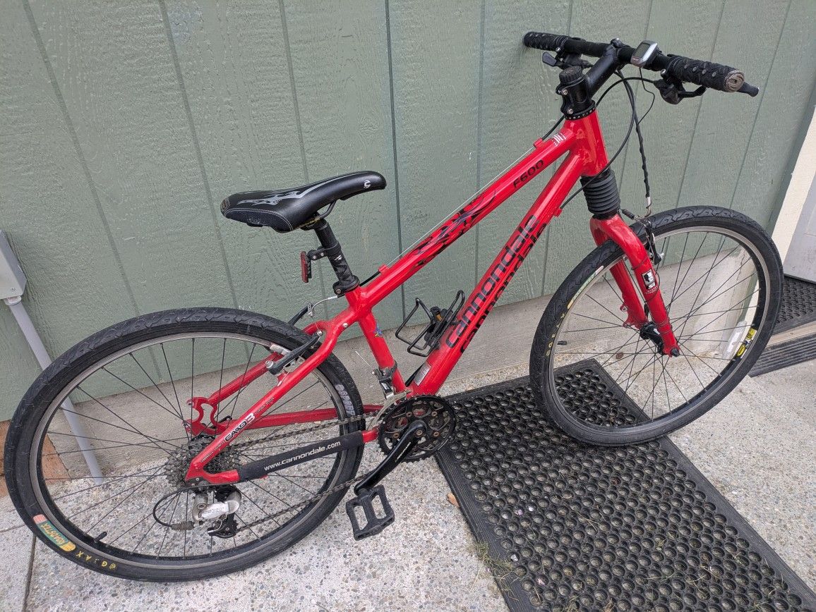 Cannondale Mountain Bike F600