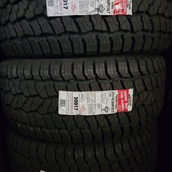 (4) 33x12.50r18 Summit A/T Tires 33 12.5 18 Inch AT 10-ply LT E Rated 