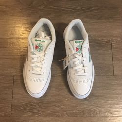 Brand New Reebok Club C Sneakers Size 9.5