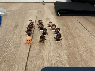 NBA figurines