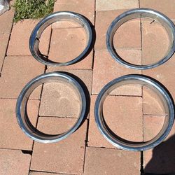 Chrome wheel trim rings