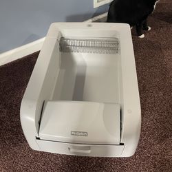 PetSafe ScoopFree® Clumping Self-Cleaning Litter Box for Clumping Litter - Superior Odor Control
