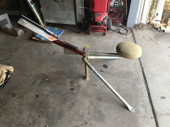 Clay Pigeon Thrower