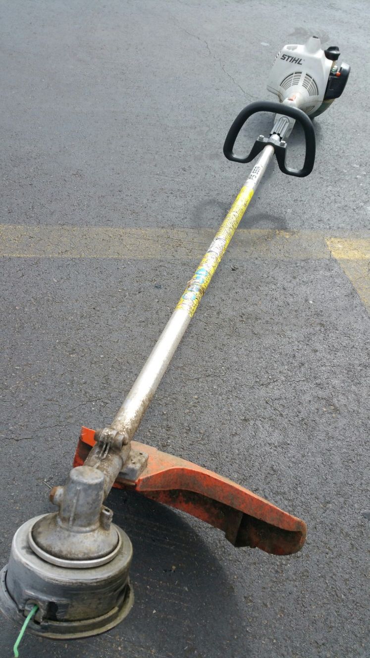 STIHL FS55R Straight Shaft Weed Eater String Trimmer for Sale in Salem