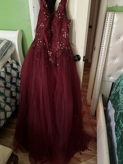 Beautiful  Gorgeous Gown Size 14