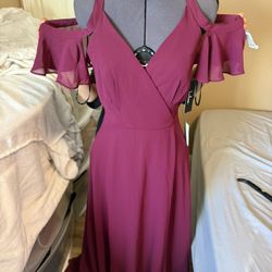 New Burgundy Formal Dress Gown 
