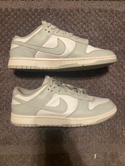 Men’s Grey Nike Dunks Size 9