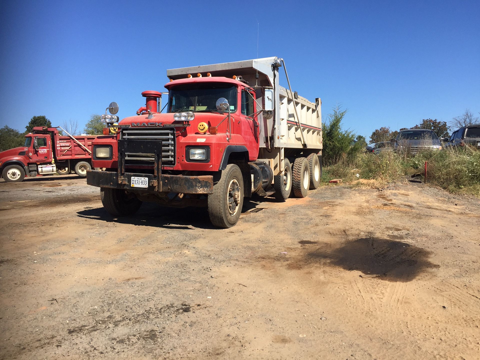 2000 MACk run good automatic