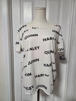 DC Comics Birds Of Prey Harley Quinn Destructed Cosplay Girls T-Shirt