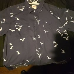 levi buttondown short sleeve shirt