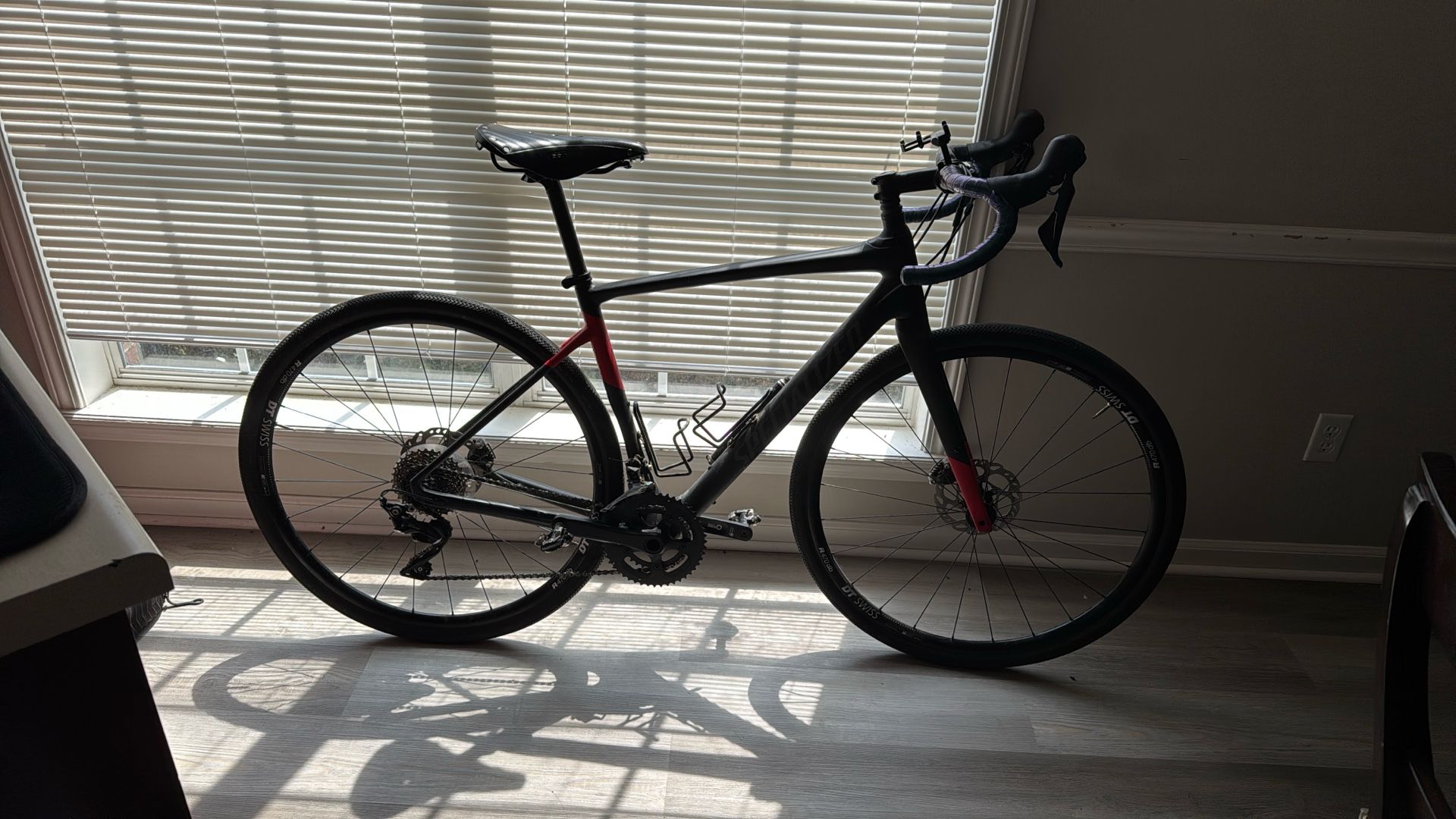2019 Men's Diverge Sport Carbon Fiber