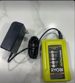 RYOBI 40V Lithium-Ion Charger with USB Port 659
