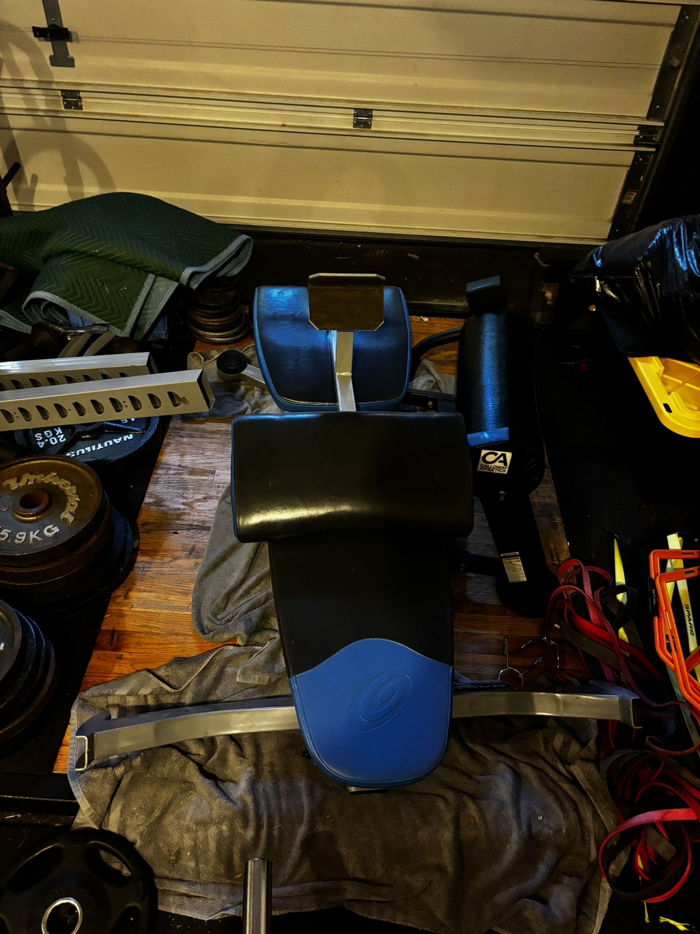 Nautilus Weight Bench Set