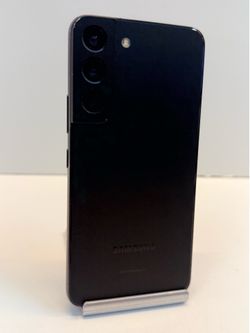 Samsung Galaxy S22 128gb. ( Fully Unlocked Phone )