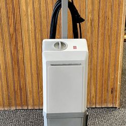 Electrolux Upright Vacuum Cleaner 