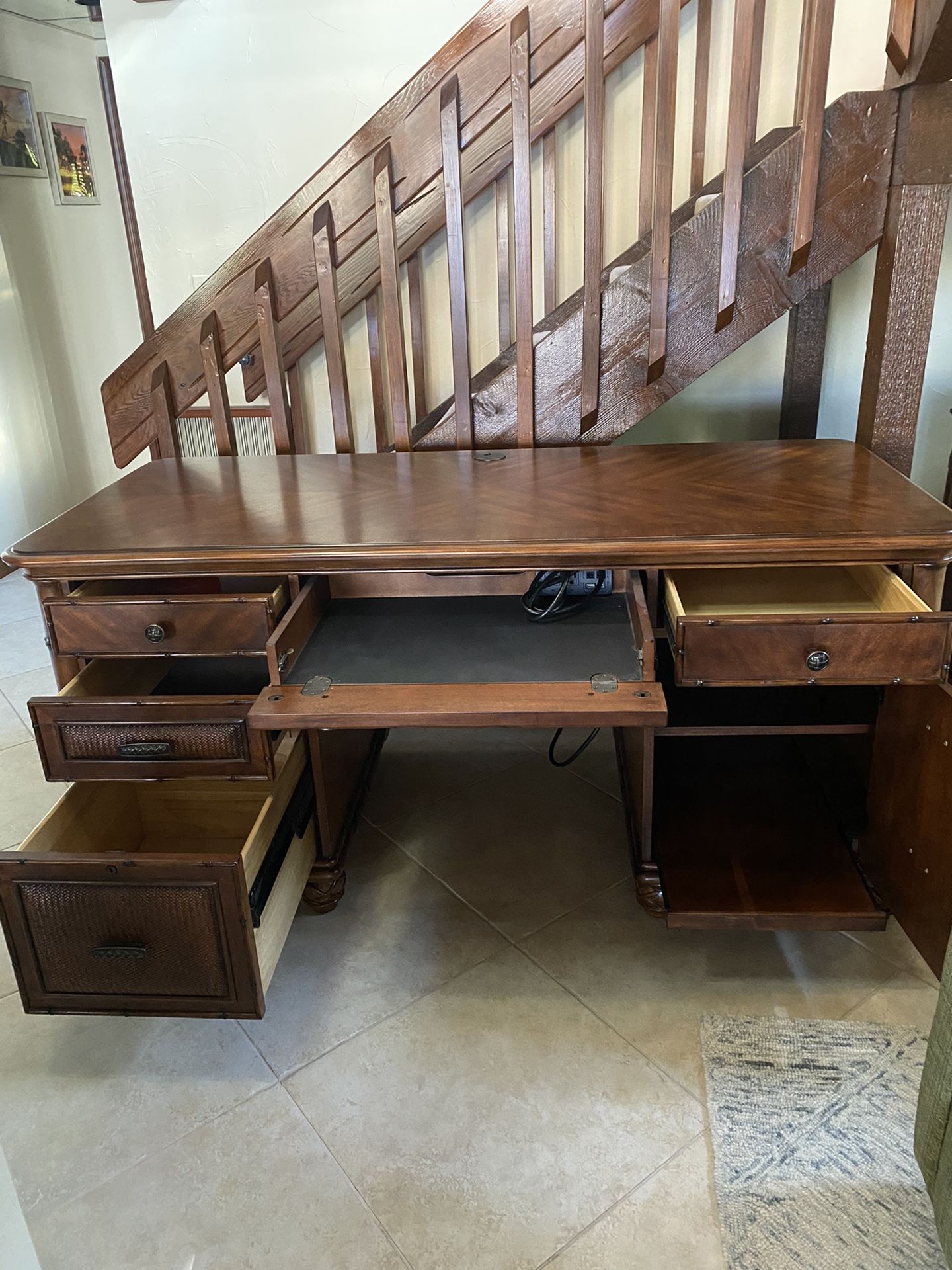 Haverty’s Executive Desk. 66”w x 30”h x 34”deep .. ***In Gardens, Not