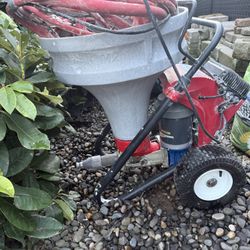 Kodiak M2, Texture Sprayer