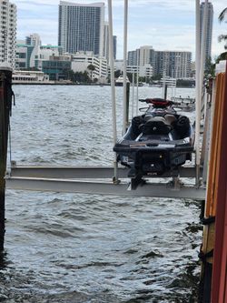 Boat Lift 14 000 Lbs Capacity