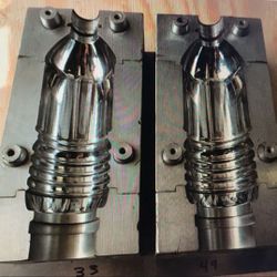 PET Water Bottle Blow Molds 002