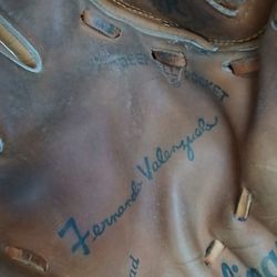 Fernando Valenzuela Baseball Glove Mitt Vintage 1980's Los Angeles Dodgers L.A.