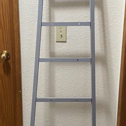 Ladder Frames
