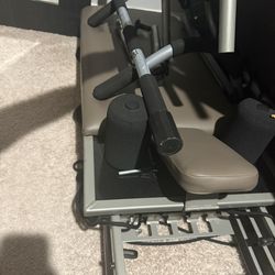 Push Up Bar And Pilates Machine