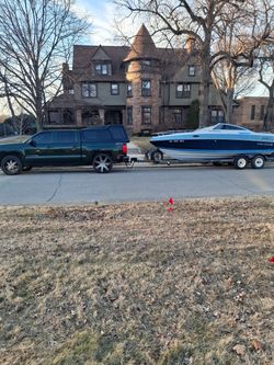 4-Winn 20” Boat & 4 Winn Tandem Trailer with spare tire/v8 Engine/Under cubby/$2,000