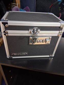 Medicine storagelock box
