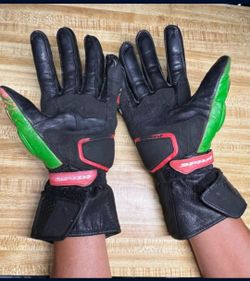 Spidi Gloves and Beltbag