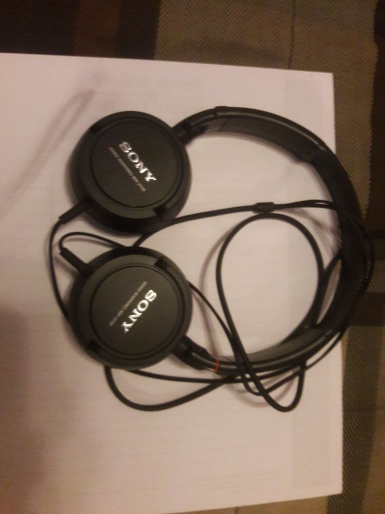 Sony stereo headphones