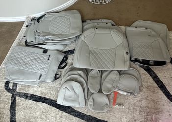 New Giant Panda Seat Covers – Fits Toyota Sienna XLE 8-Pass (2021–2024)