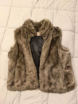 BR Faux Fur Vest