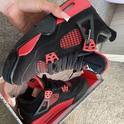 red thunder jordan 4s