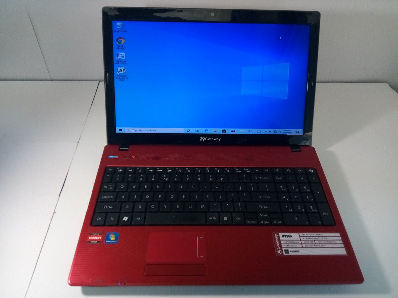 Red Gateway Laptop, Quad Core 2.2 Ghz