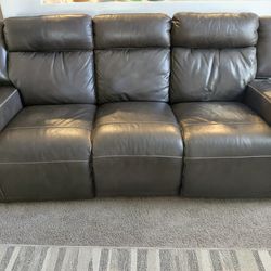 Leather 2pc recliner couch