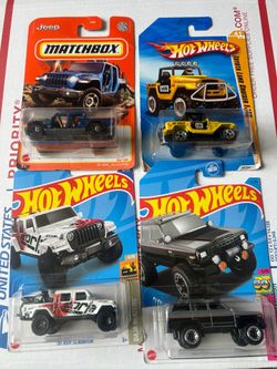 Hotwheels keep bundle of 4