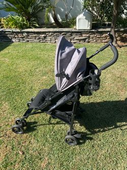 Gd. Cond. Jeep Power Glyde Child Portable Stroller