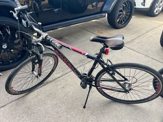 Schwinn GTX 1 Dual-Sport Bike, 700c Wheels, 21-Speed, Suspension Fork, Adults, Step-Over