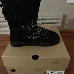 UGG Classic Galaxy Bling Short Size 7