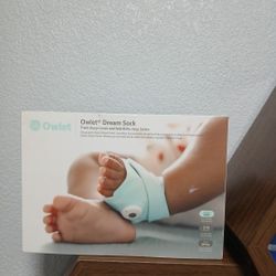BRAND NEW IN BOX OWLET DREAM SOCK 