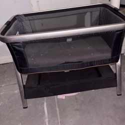 Girls bassinet And pack And Play. 