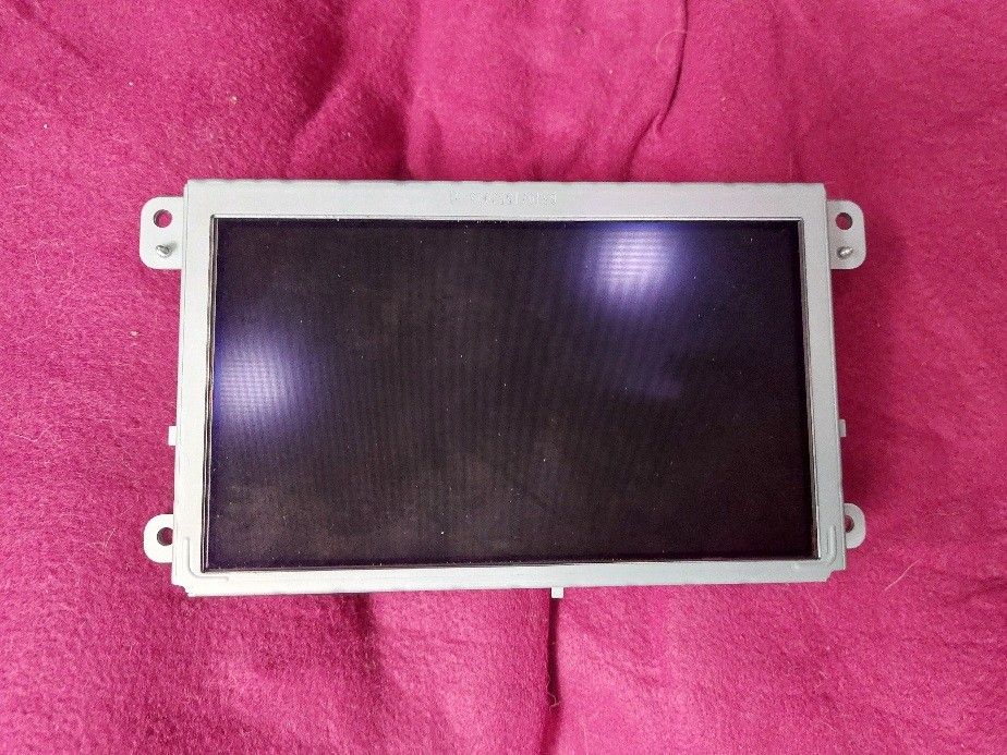 (Get Any Yes Any 5 Items From My Store For $50)2006 Audi A6 LCD Module In Excellent Condition
