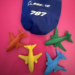 Boeing Plane-plastic Toys 