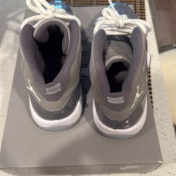 Jordan 11 Retro Cool Grey (2021) 5.5y Used